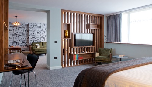 Suite