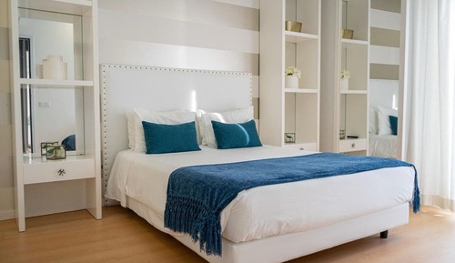 Habitación doble superior, 1 cama doble, balcón, vistas al mar