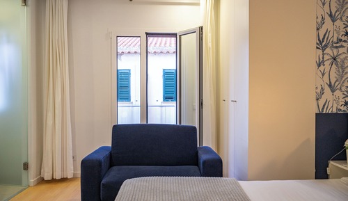 Habitación cuádruple familiar, balcón, vistas a la ciudad