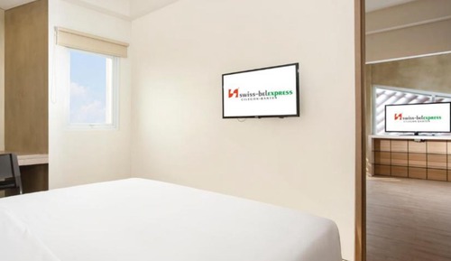 Suite (Two-Bedroom Express)