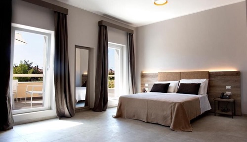 Habitación clásica con 1 cama doble o 2 individuales