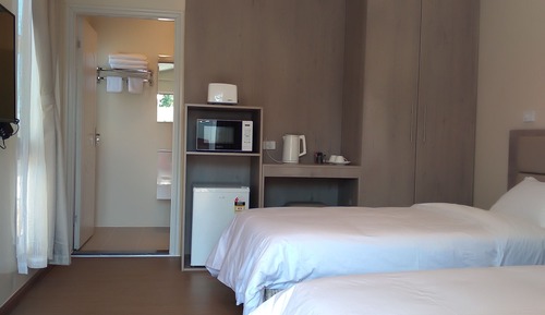 Suite familiar (1 Single bed + 1 Double bed)