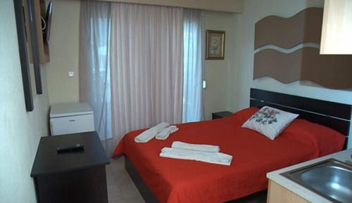 Habitación doble, vistas a la montaña, planta baja (5)