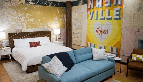 Estudio, 1 cama de matrimonio grande con sofá cama, sin ventanas