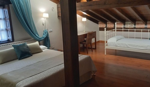 Habitación cuádruple, bañera de hidromasaje