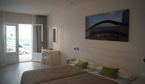 Habitación con 1 cama doble o 2 individuales