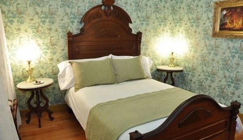 Habitación, 1 cama de matrimonio, balcón, vistas al patio (Estudillo)