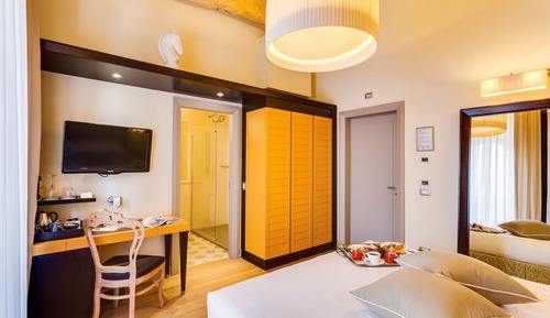 Habitación clásica doble (Castello La Leccia)