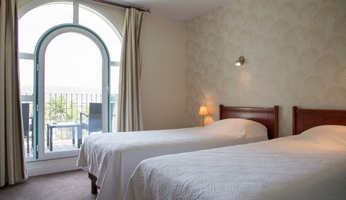 Habitación doble, vistas al jardín