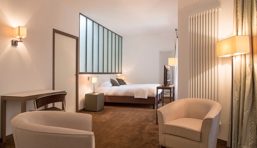 Habitación triple, vistas al jardín