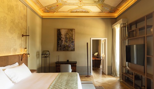 Suite Signature
