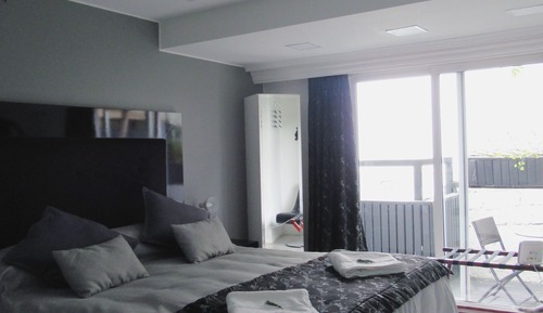 Habitación estándar, 1 cama de matrimonio grande, vistas al jardín