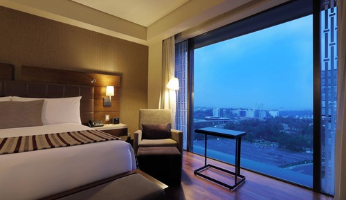 Habitación ejecutiva, 1 cama de matrimonio grande, vistas a la ciudad