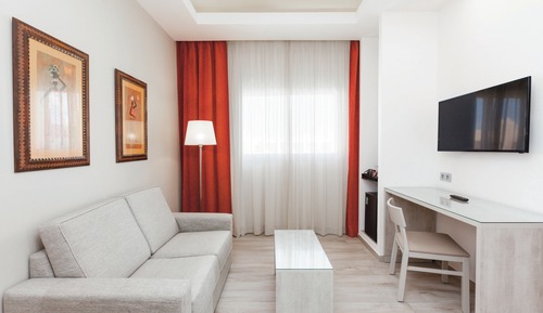 Suite, balcón