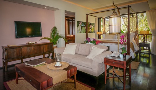 Front Ocean View Suite