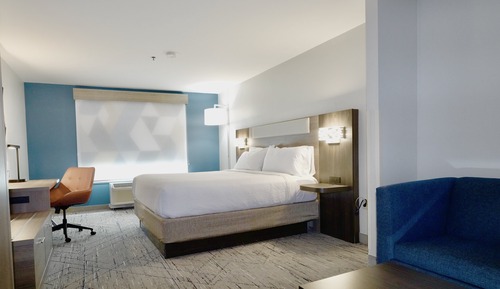 Suite, 1 cama de matrimonio grande con sofá cama