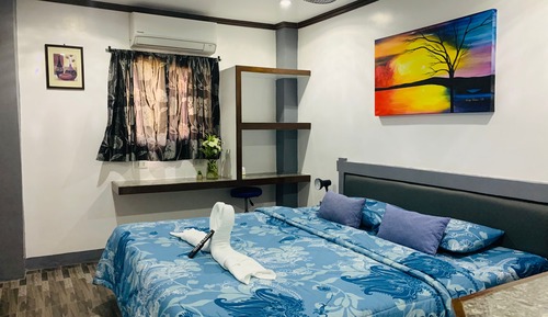 Apartamento de lujo, 1 cama de matrimonio grande, vistas al mar, junto a la piscina