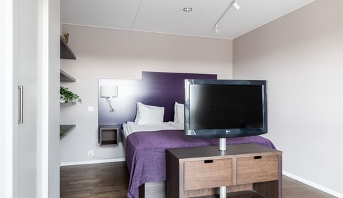 Studio suite with balcony