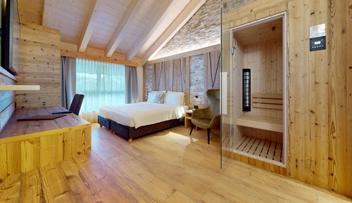 La Romantica Luxury Suite
