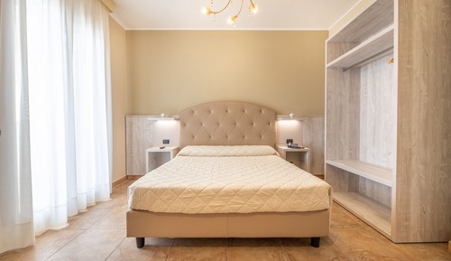 Habitación Confort doble, balcón