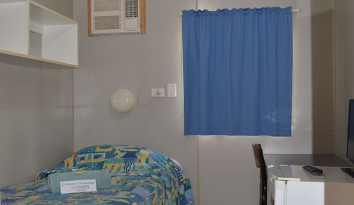 Suite estándar, 1 habitación, no fumadores, baño compartido (Contractors barracks)