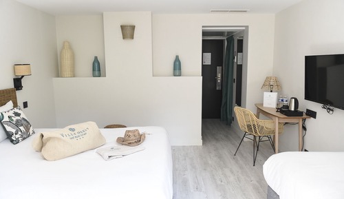 Habitación triple, terraza