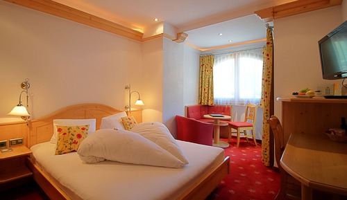 Habitación estándar doble, balcón
