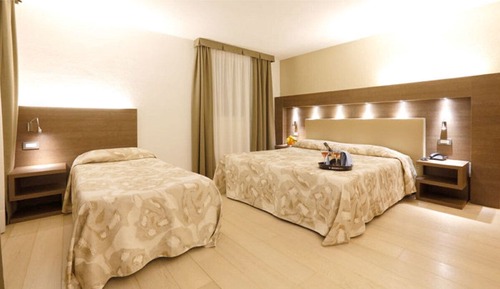 Habitación triple Confort
