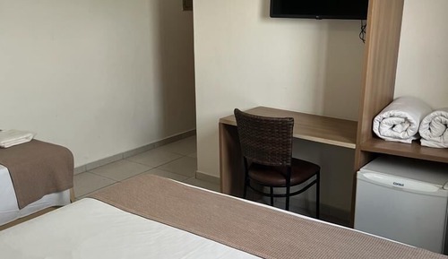 Habitación triple estándar (1CSL + 1SOLT)