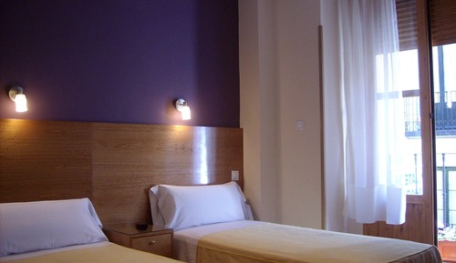 Habitación doble, baño privado