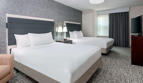 Suite, 2 habitaciones, accesible para personas con discapacidad (Mobility/Hearing, Bathtub)