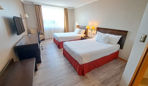 Habitación estándar doble, 2 camas dobles