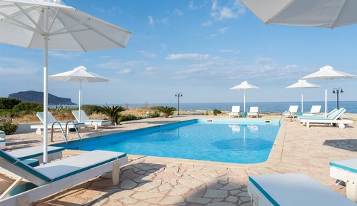 Habitación doble, vistas parciales al mar