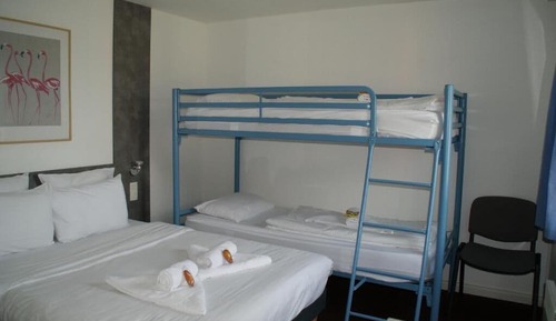 Habitación cuádruple estándar
