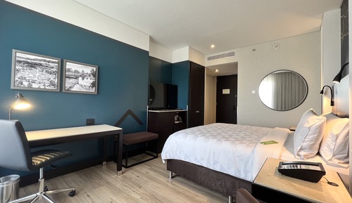 Habitación estándar, 1 cama de matrimonio grande, vistas a la ciudad (High Floor)
