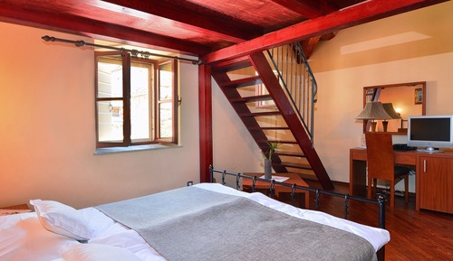 Suite económica, 2 habitaciones, vistas a la ciudad