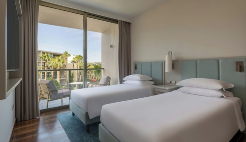 Suite, 3 habitaciones, no fumadores, balcón