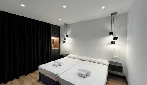 Habitación estándar con 1 cama doble o 2 individuales