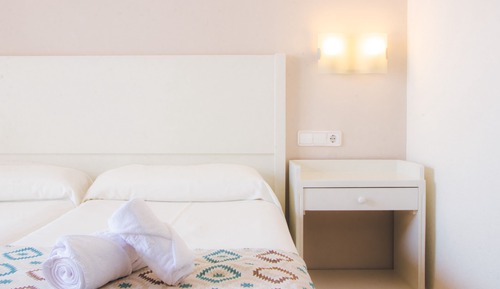 Habitación estándar doble (1 Adult + 1 Child)