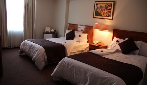 Standard Twin Room, Private Bathroom