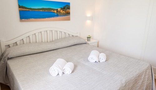Apartamento, 2 habitaciones, balcón