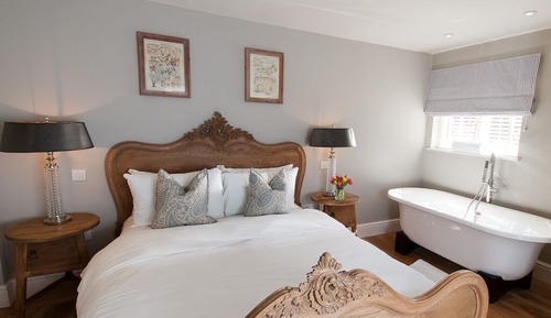 Suite, baño privado