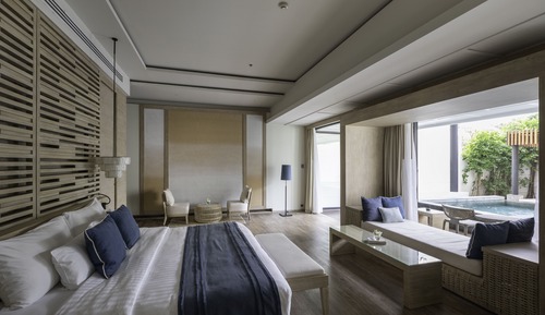 Garden Pool Suite