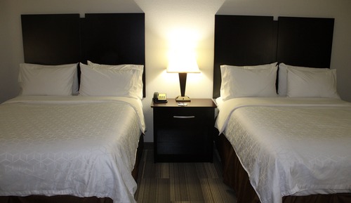 Suite, 2 camas de matrimonio (Communications, Mobility, Access Tub)