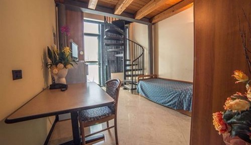 Habitación familiar, en edificio anexo