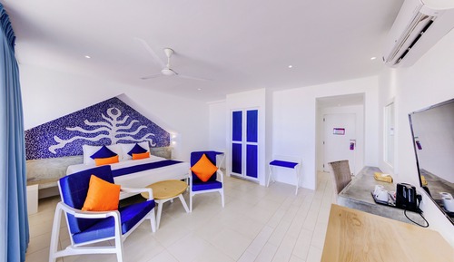 Beach Chalet
