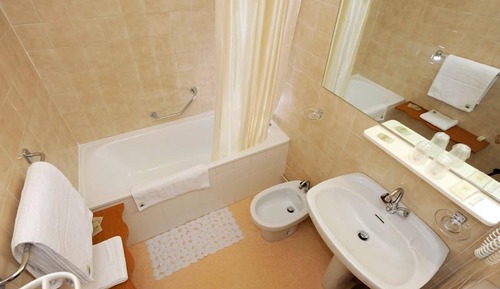 Habitación Confort doble, 2 camas individuales