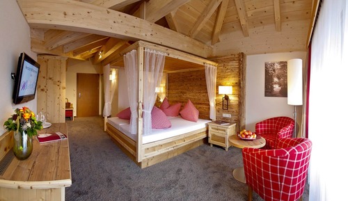 Suite Deluxe, balcón, vistas a la montaña (Herzig_DAHUAM)