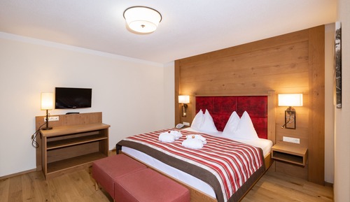 Suite Deluxe, 1 habitación, balcón, vistas a la montaña (Fein_DAHUAM)