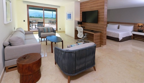 Suite, 1 cama de matrimonio grande con sofá cama